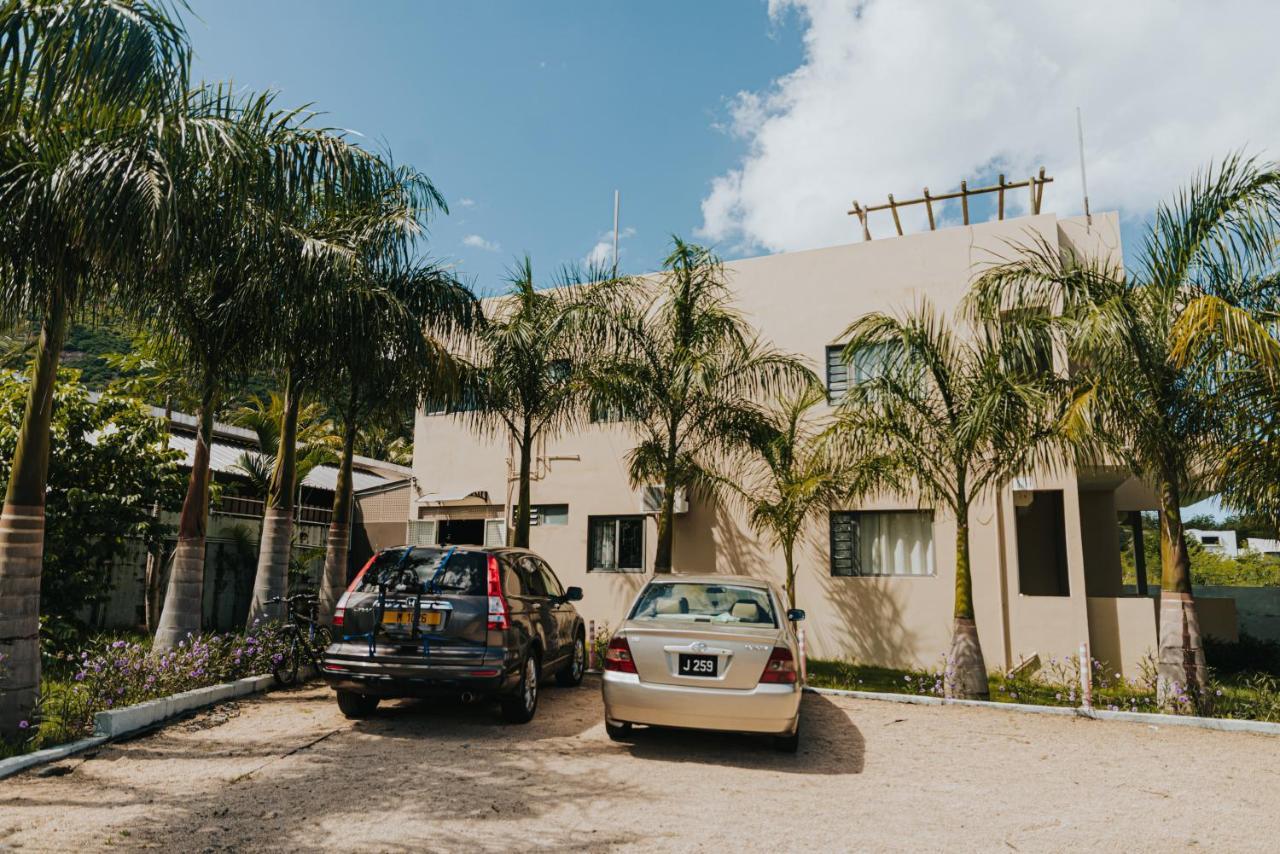 Luxe Exotica Apartments La Gaulette Exterior foto